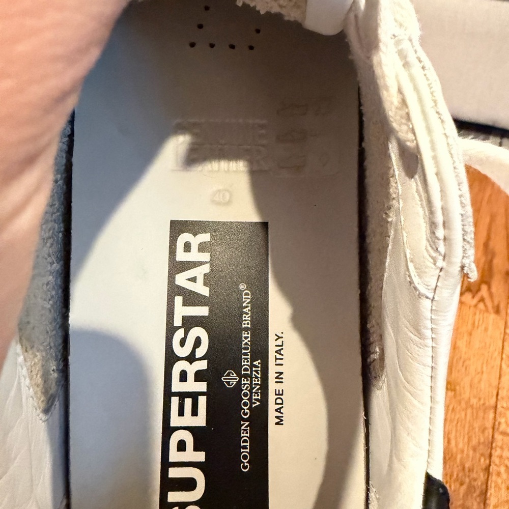 Golden Goose Superstar Low Top Sneaker - Picture 6 of 9